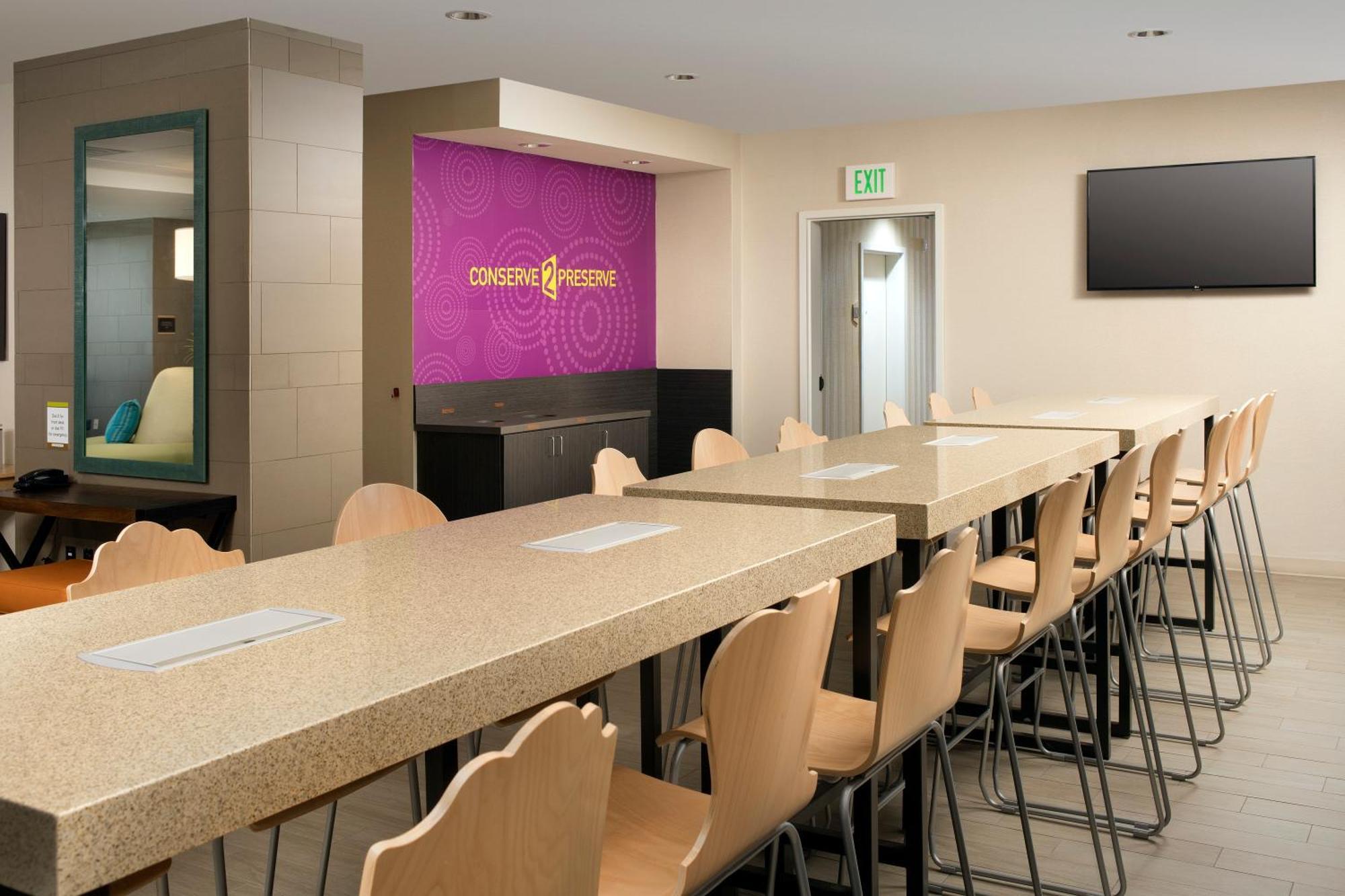 Home2 Suites By Hilton Denver International Airport Exterior foto